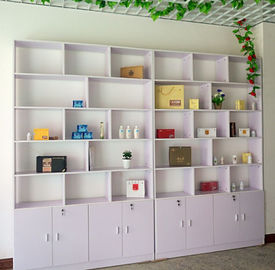 White / Pink Shop Display Cabinets , Commercial Display Cases For Cosmetics Store supplier